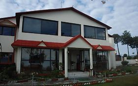 Classic Hill Top Resort Chamba